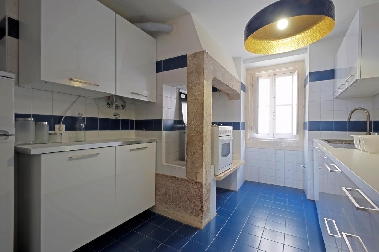 Portas Do Teatro Apartments Lisbon Exterior photo